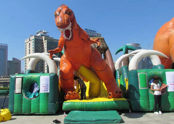 Openlucht Opblaasbaar Pretparkkader Retardent met Grote Slag - omhoog Dinosour