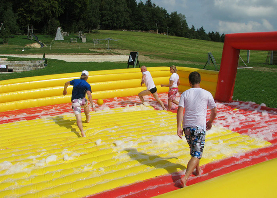 Waterdicht Reuze Opblaasbaar Voetbalspel, Slag - omhoog Veilige de Luchtklep van het Voetbalspel hoogst