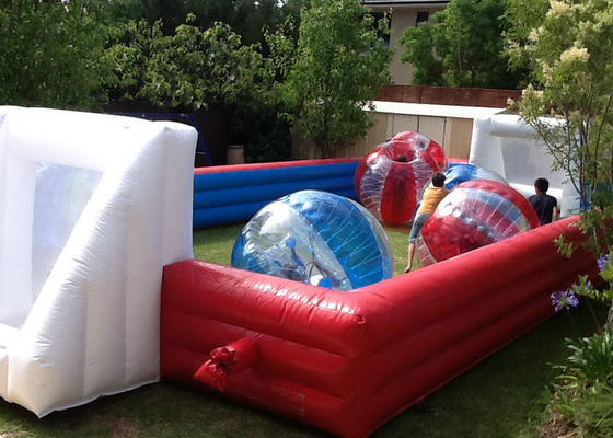 Rood en Blauw Opblaasbaar Voetbalspel 18x10m Afmeting voor Pretpark
