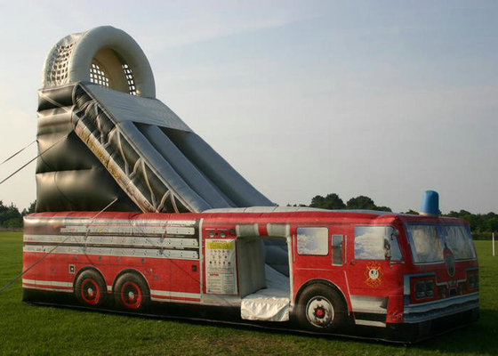 Firetruck drukte Opblaasbare Bouncy-Dia 9mx4m Hoge Spanning Punten versterkten