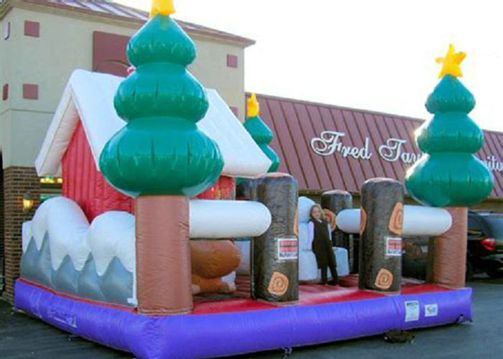 De Decoratiebrandkast van de Pretpark Opblaasbare Vakantie genoeg voor Kerstmis