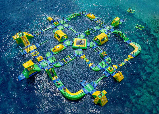 Reusachtig Met maat Opblaasbaar Groen Waterpark/Geel Gedrukt voor Oceaanspeelplaats